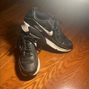 Nike Black Sneakers Classic Design